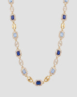 Koluré Diamond Gem Chain Gold – 18K vergoldete Halskette mit Zirkonia und blauen Ziersteinen