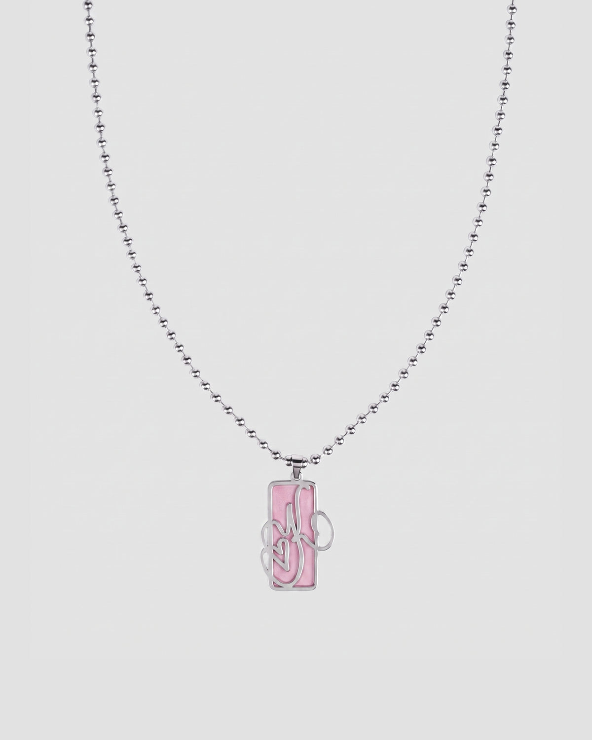 Koluré WNBA Chain Pink – rosa Halskette aus Edelstahl mit Sport-Charms