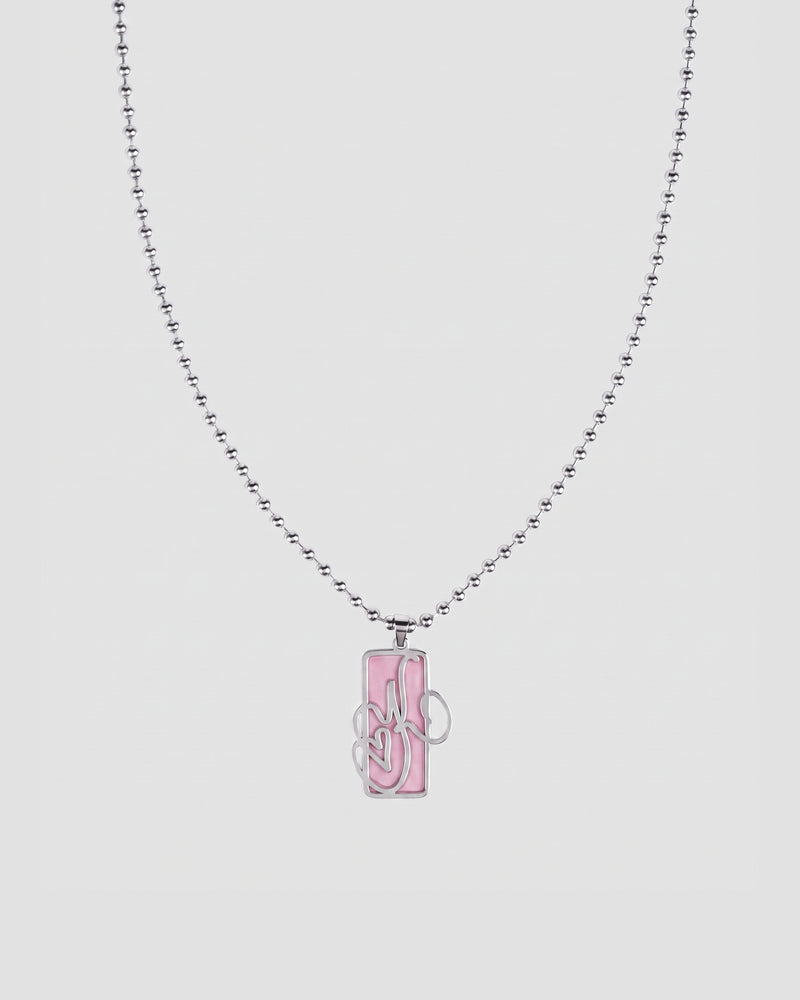 Koluré WNBA Chain Pink – rosa Halskette aus Edelstahl mit Sport-Charms