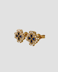 Koluré LIEN D’ÉCLAT Earrings Blue – vergoldete Blüten-Ohrstecker mit blauen Blütenflächen und Zirkonia
